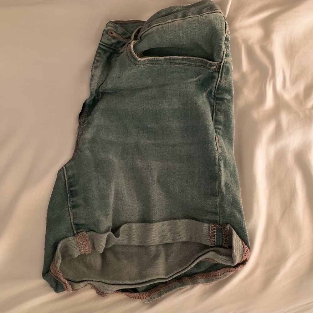 SO Goods For Life womens MIDI Jean Shorts